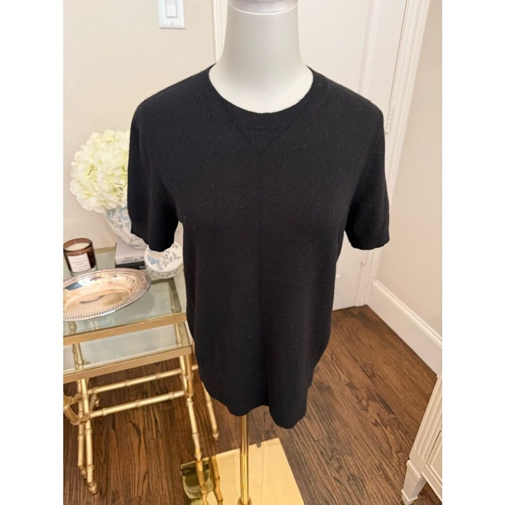 Theory Tolleree OB Cashmere Short Sleeve Top
G7 - Picture 3 of 7
